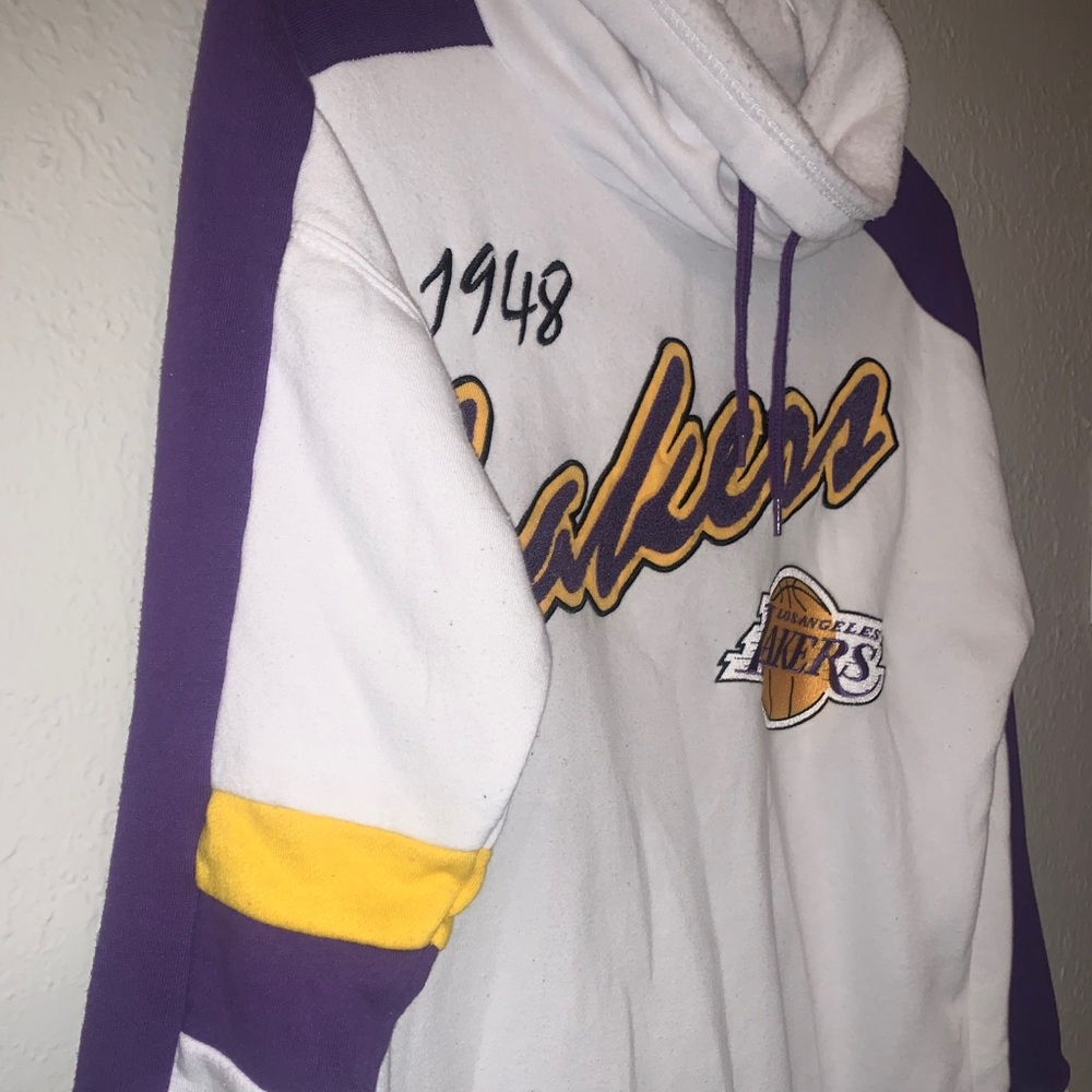 VINTAGE Lakers Sweatshirt 1948 - Picture 4 of 7